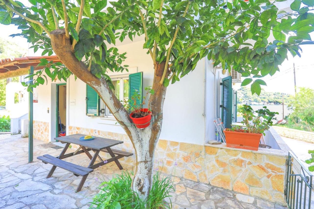 Appartement Zouli Athina à Kalámi Extérieur photo